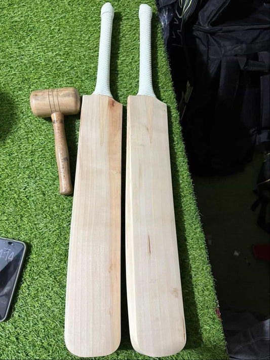 The HP-33: Hardik Pandya Edition Custom Cricket Bat