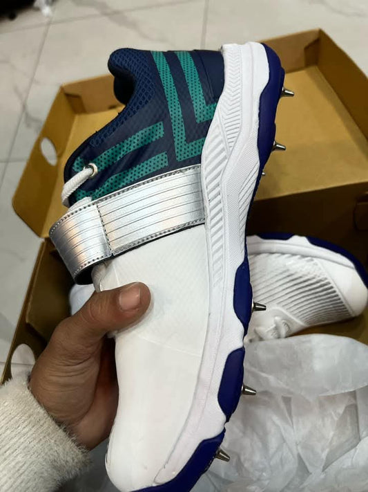 CA M8 Edition Spiked Cricket Shoes