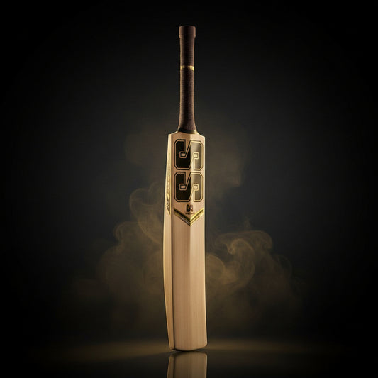 SS Tiger Strike 18 English Willow Premium Cricket bat, Adult Size- Short Handle, Includes Bat Cover, Toe Guard and face Sheet | Ready to Play