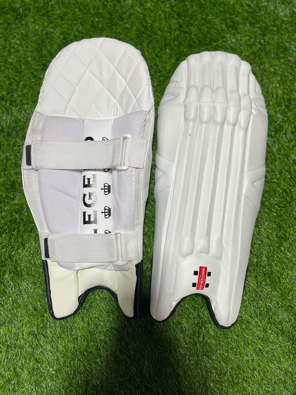 Gray-Nicolls Wicket Keeping Leg Guards