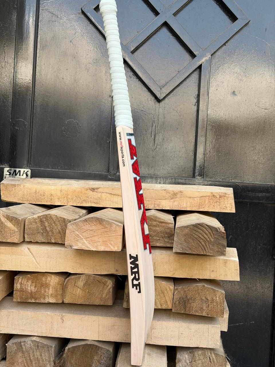 MRF English Willow Grade 1: The Elite Full Profile Cricket Bat