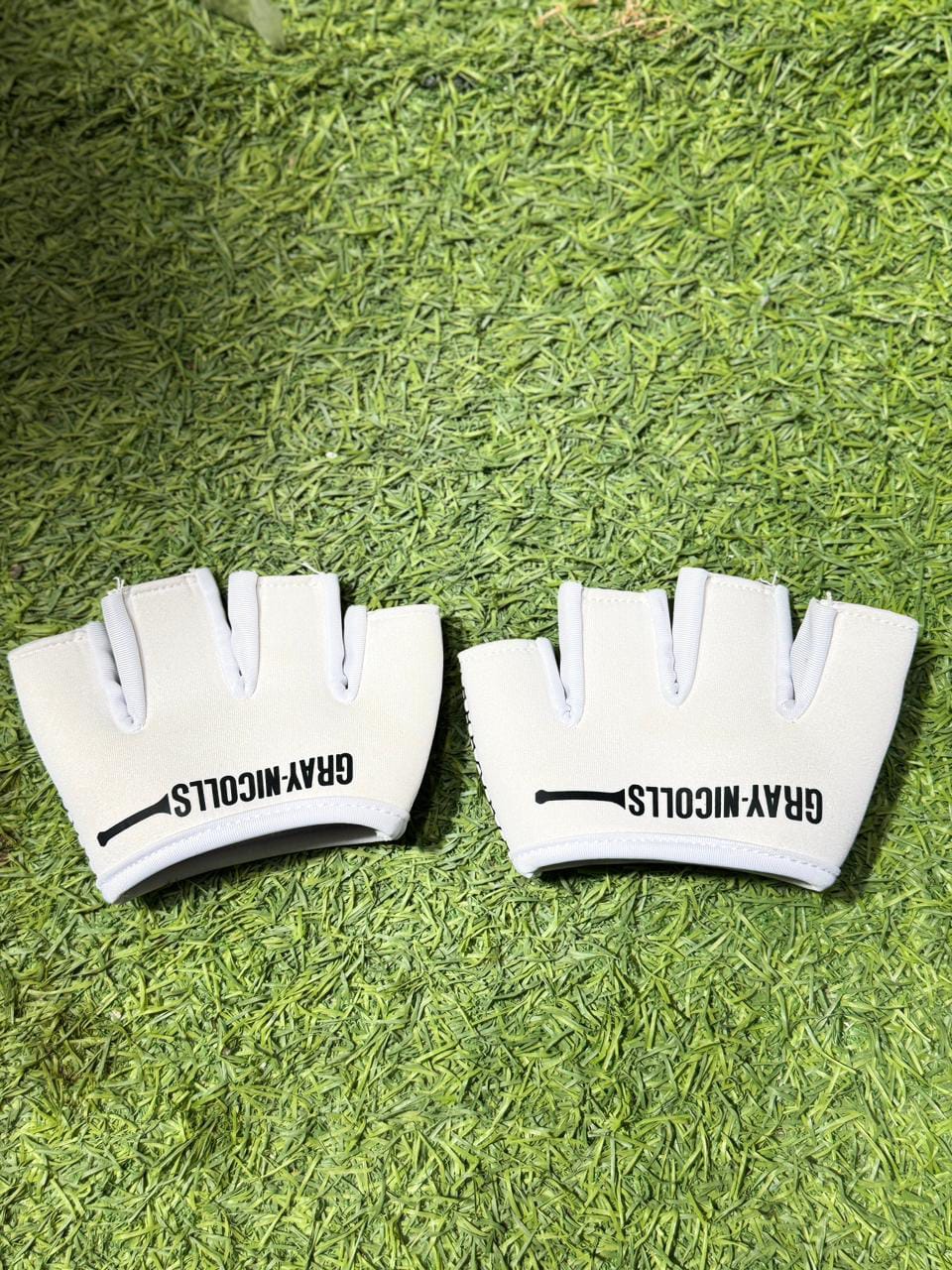 Premium Gray-Nicolls Fielding &amp; Catching Gloves