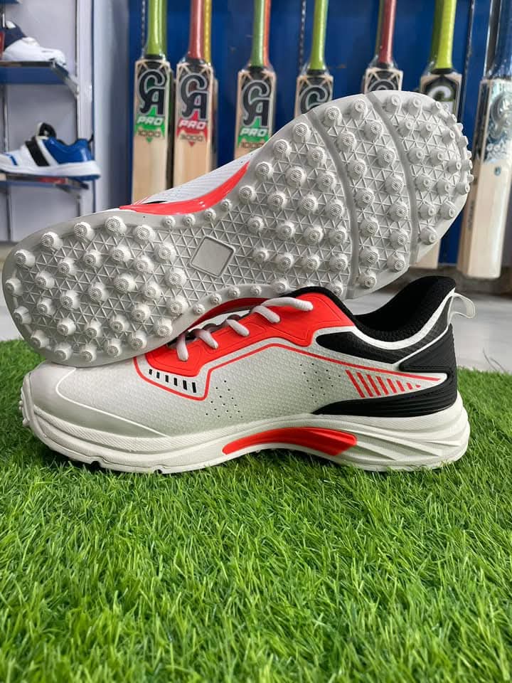 CA JR20 Cricket Grippers / Studs