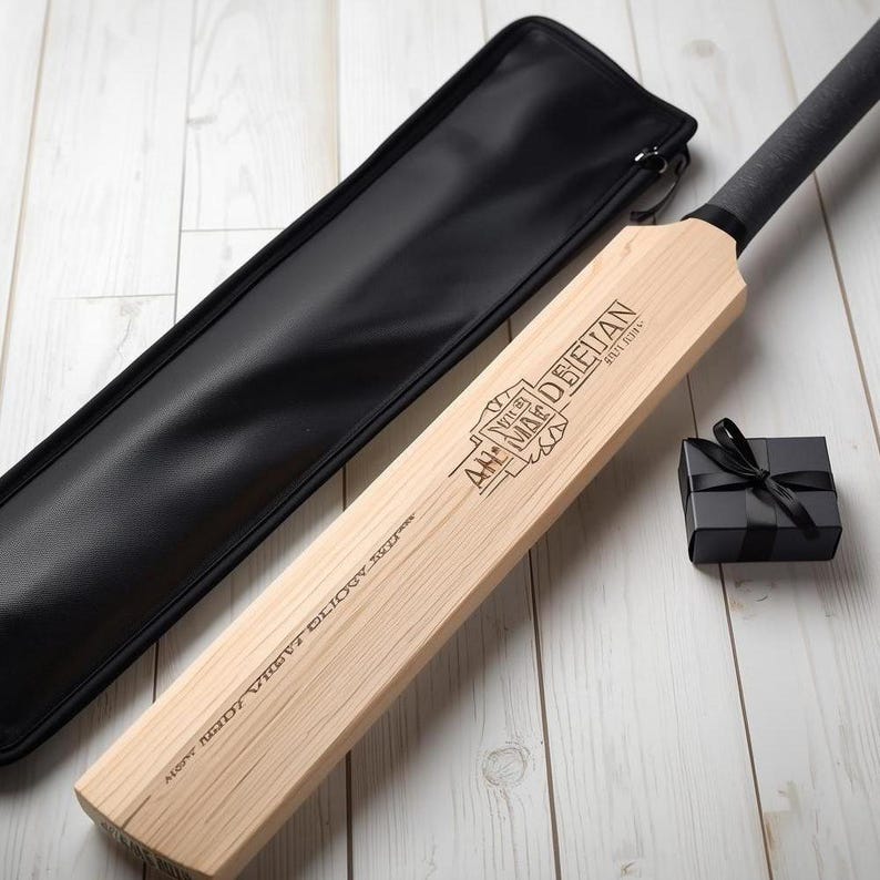 Custom Engraved English Willow Cricket Bat: Personalized Gift
